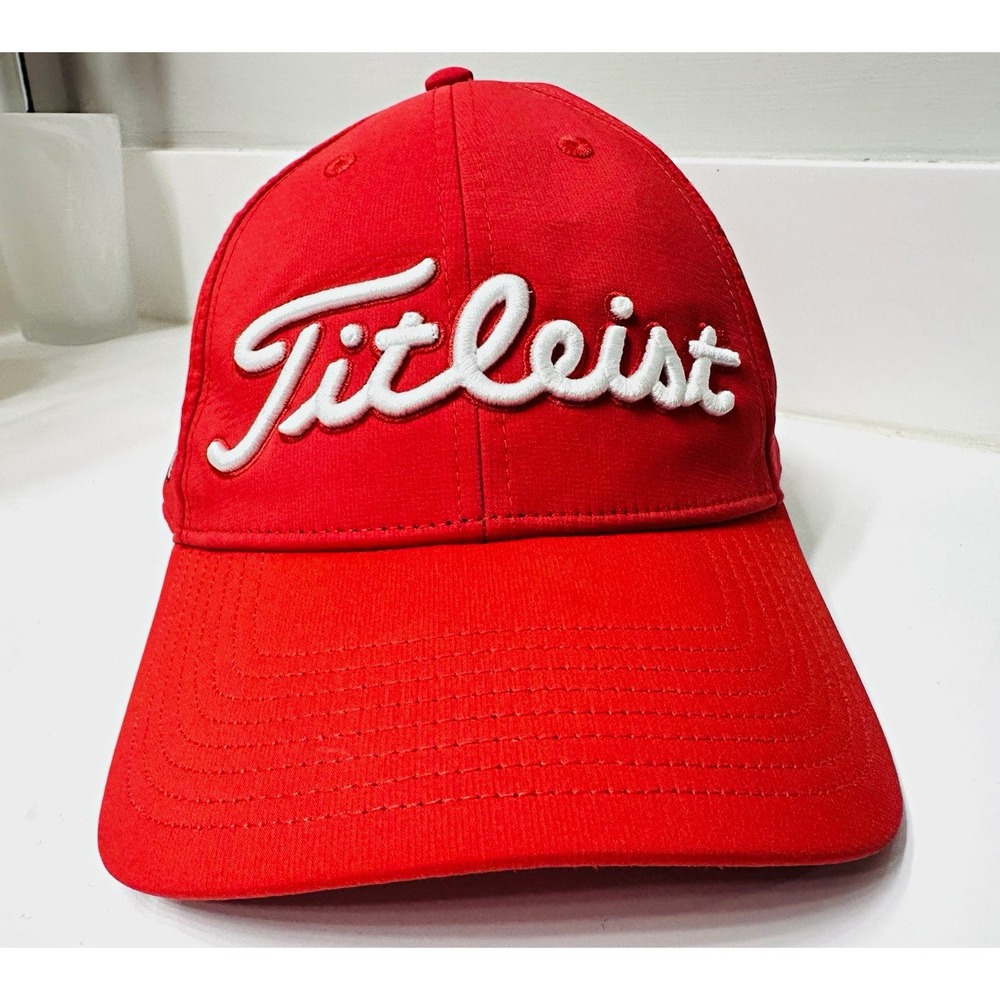 Titleist Red Cotton Adjustable Strapback Golf Hat Embroidered Logo First Tee